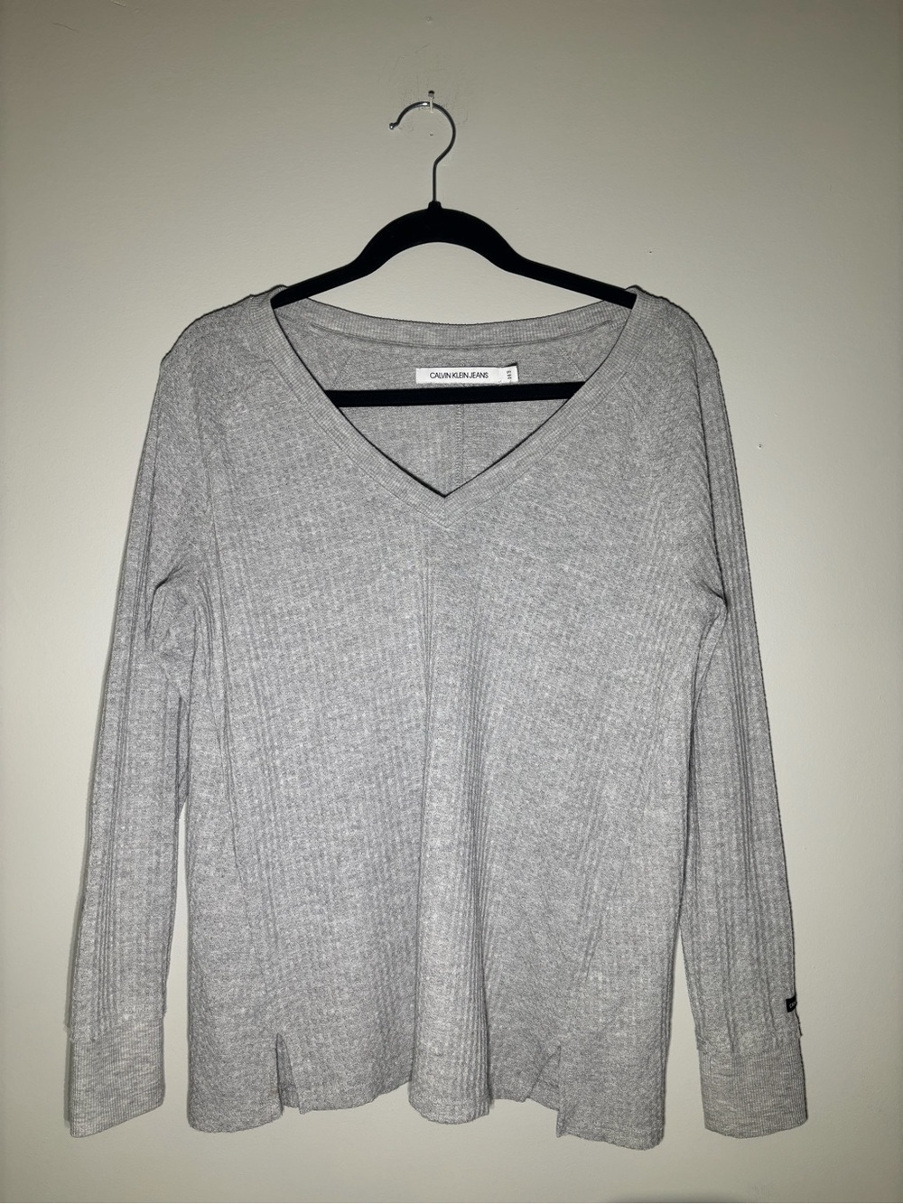 Calvin Klein Jeans Gray Ribbed V-Neck Top